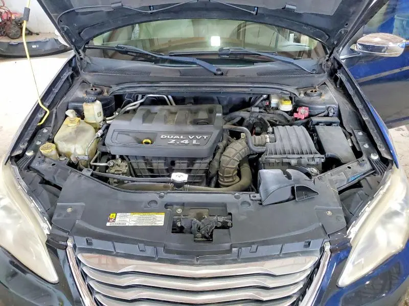 2011 CHRYSLER 200 LIMITED  