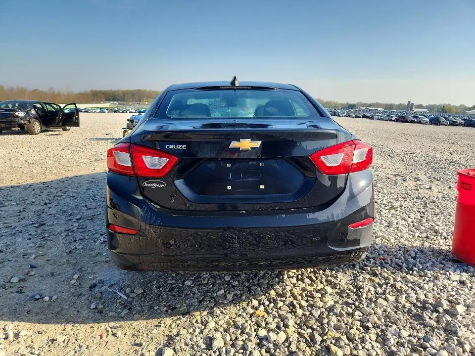2017 CHEVROLET CRUZE LS  