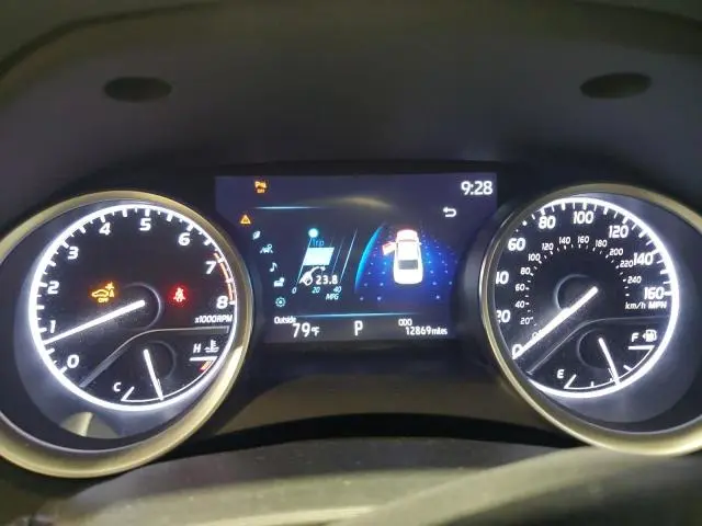 2024 TOYOTA CAMRY XLE  