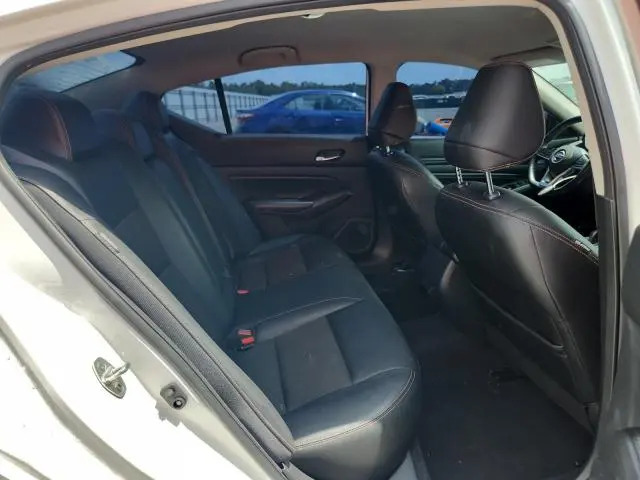 2019 NISSAN ALTIMA SR  