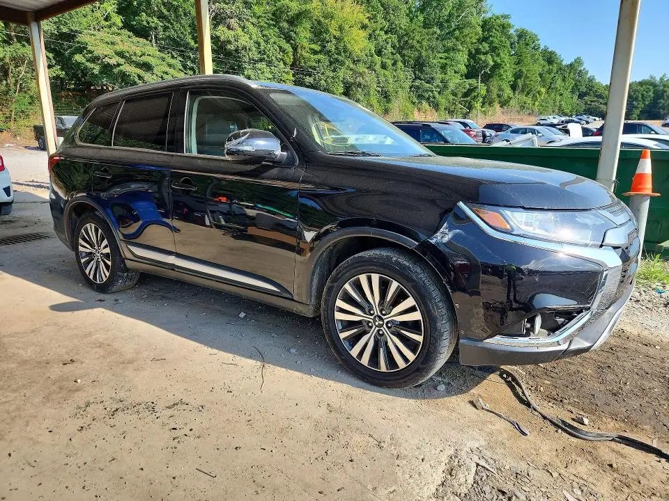 2020 MITSUBISHI OUTLANDER SE  