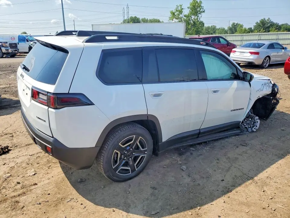 2026 JEEP CHEROKEE LAREDO  