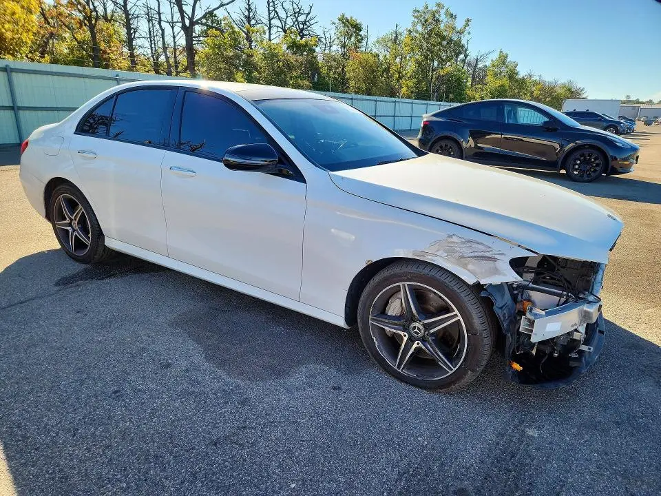 2018 MERCEDES-BENZ E 300 4MATIC  