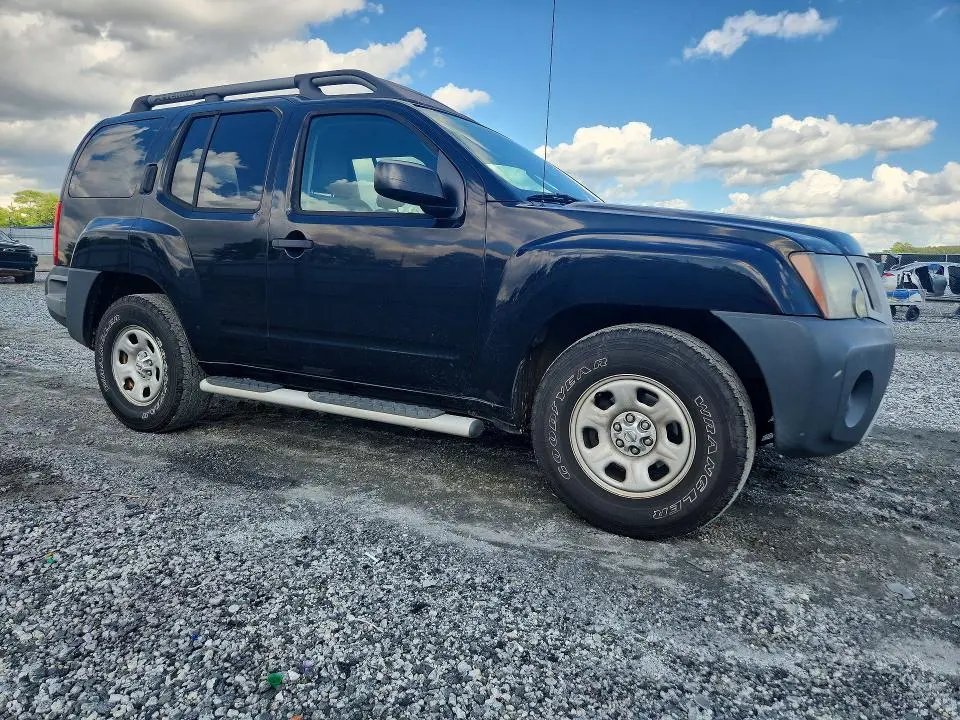 2011 NISSAN XTERRA X  