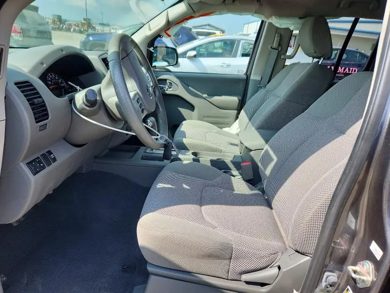 2019 NISSAN FRONTIER SV  