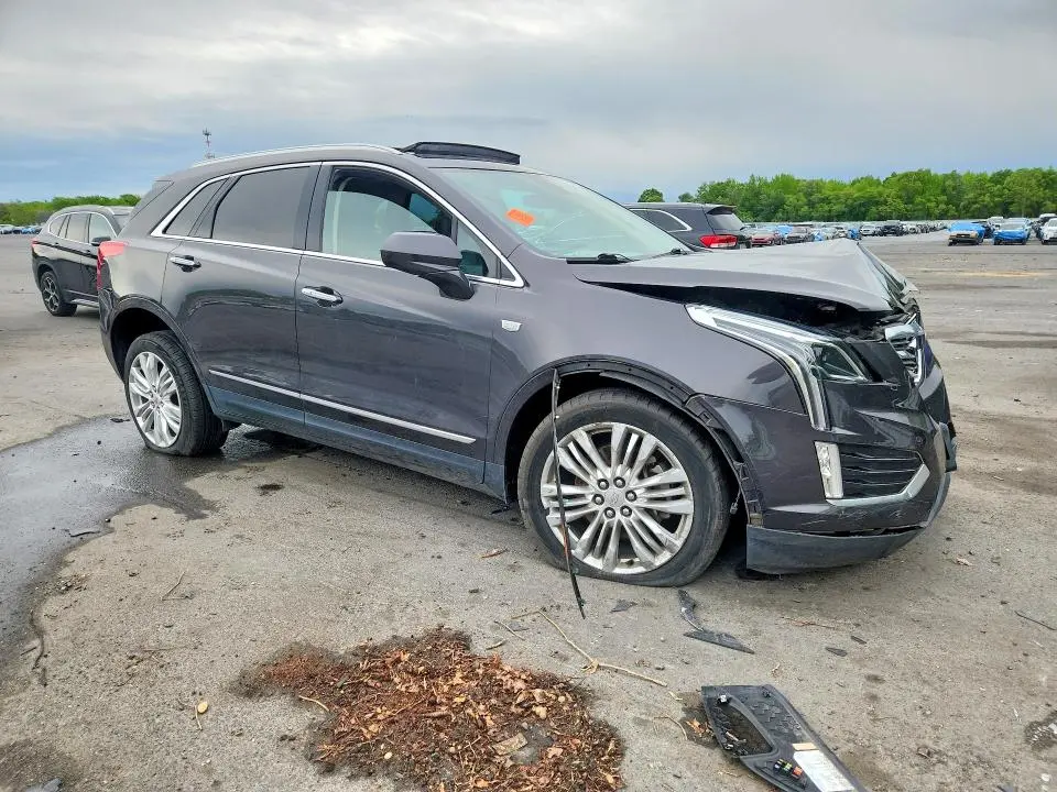 2018 CADILLAC XT5 PREMIUM LUXURY  