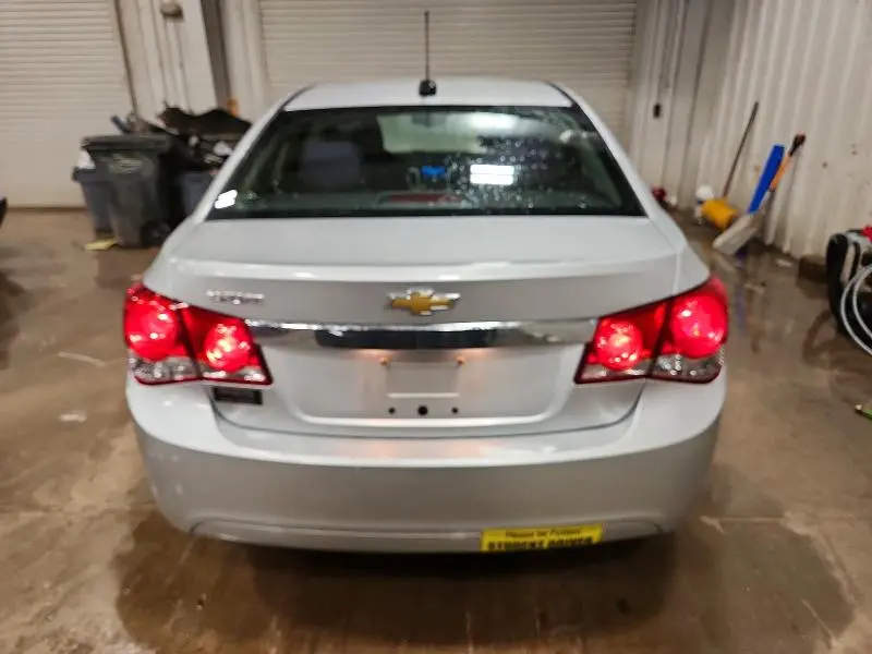 2015 CHEVROLET CRUZE LS  