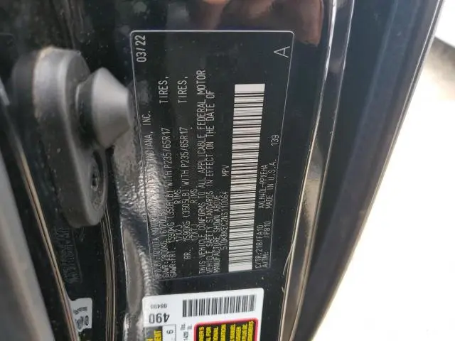 2022 TOYOTA SIENNA LE  