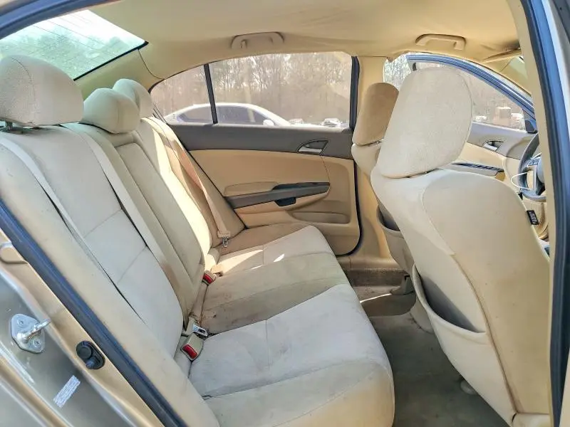 2010 HONDA ACCORD LX  