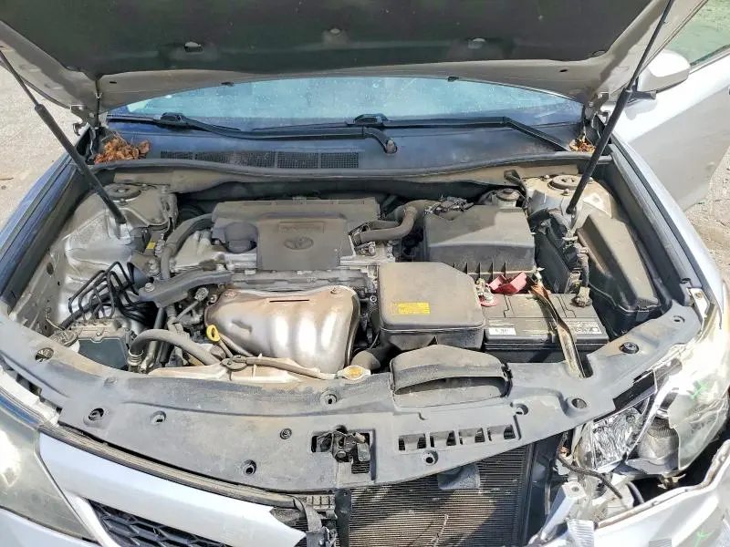 2013 TOYOTA CAMRY SE  