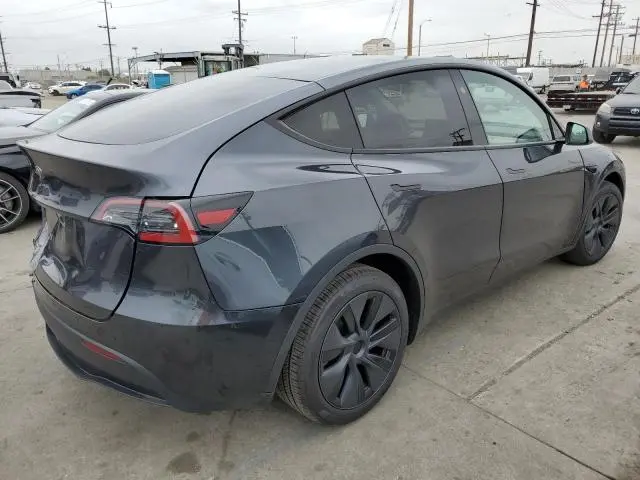 2025 TESLA MODEL Y 