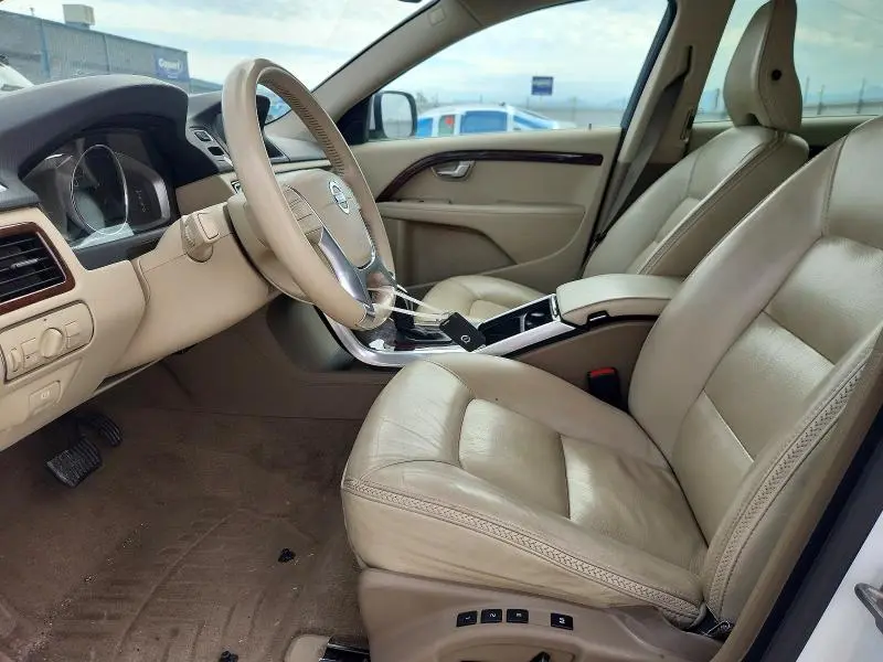 2015 VOLVO XC70 T6 PREMIER  