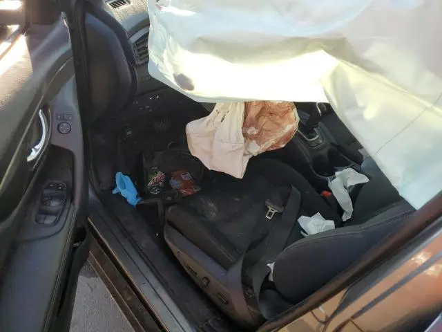 2018 NISSAN ROGUE S