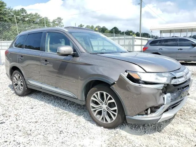 2017 MITSUBISHI OUTLANDER SE  