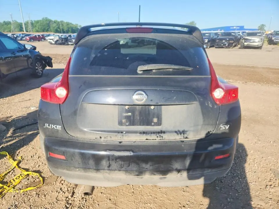 2011 NISSAN JUKE S  