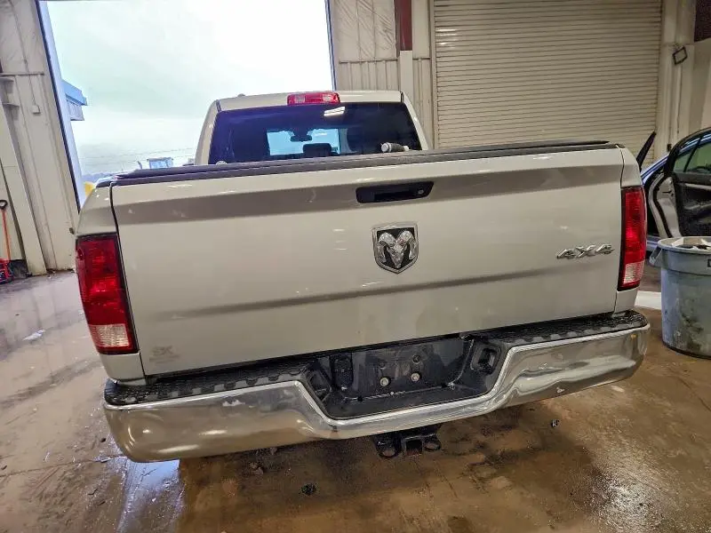 2015 RAM 1500 ST  