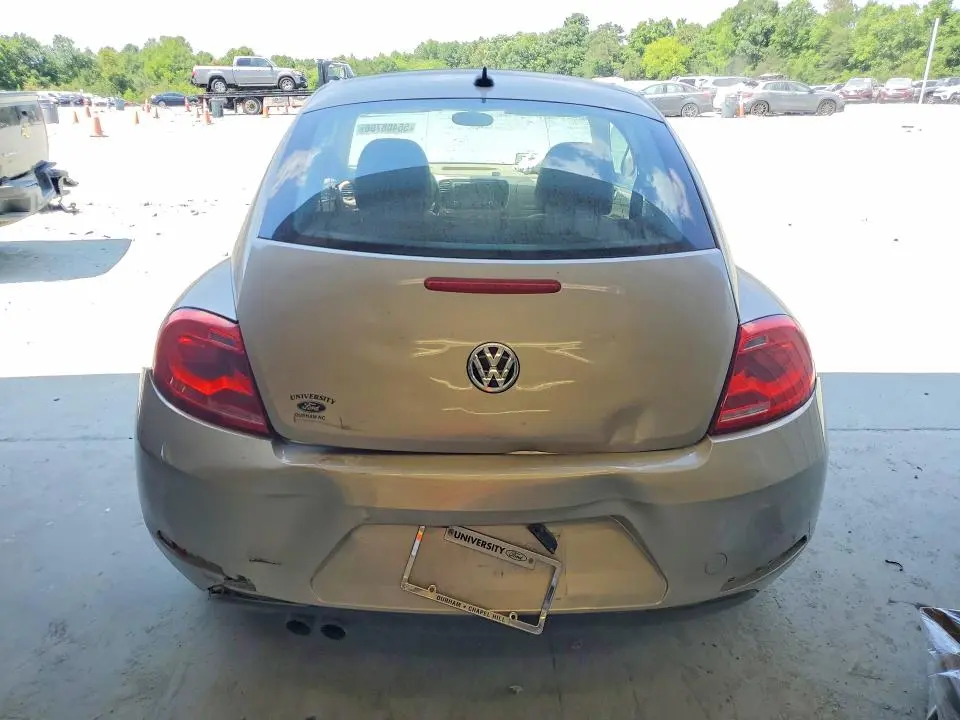 2013 VOLKSWAGEN BEETLE   