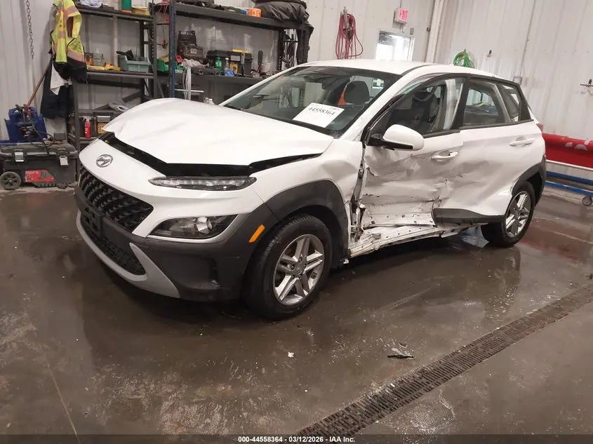 2022 HYUNDAI KONA SE