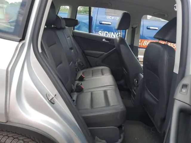2017 VOLKSWAGEN TIGUAN S  