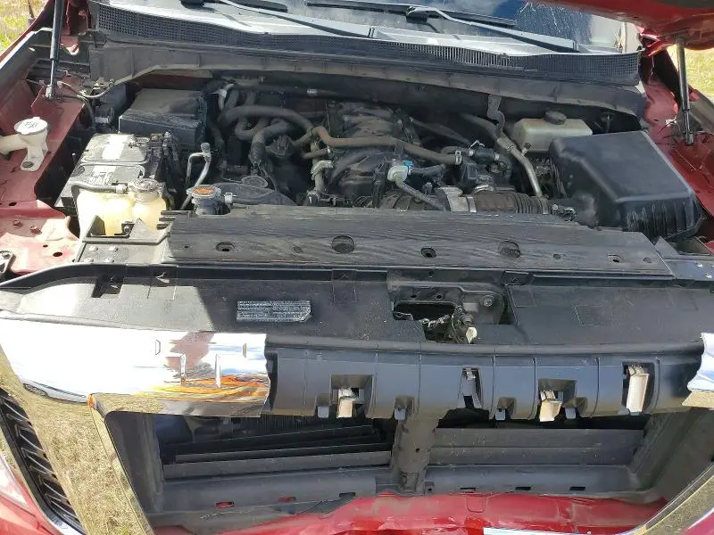 2017 NISSAN TITAN SV  