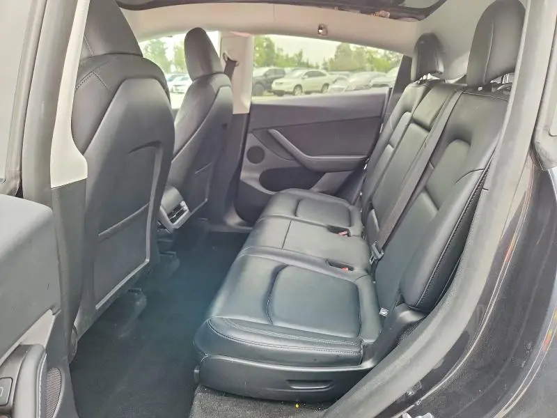 2025 TESLA MODEL Y   
