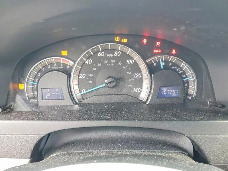 2012 TOYOTA CAMRY SE  