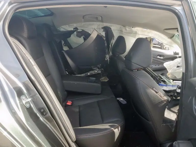 2022 NISSAN ALTIMA SR  