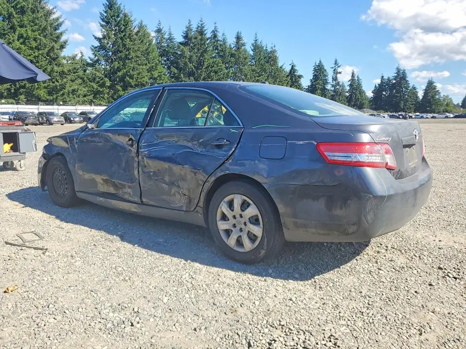 2011 TOYOTA CAMRY LE  