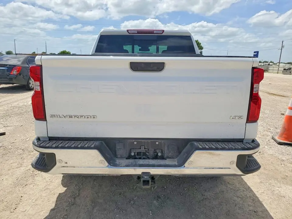 2024 CHEVROLET SILVERADO C1500 LTZ  