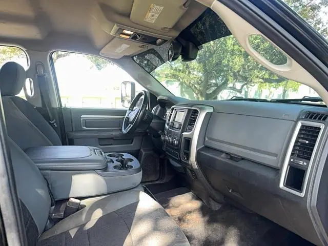 2014 RAM 1500 SLT