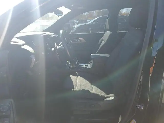 2022 CHEVROLET TRAVERSE LT  