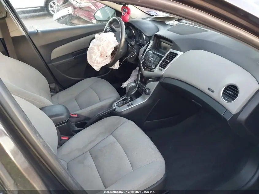 2016 CHEVROLET CRUZE LIMITED 1LT AUTO