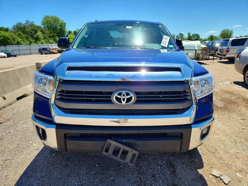 2015 TOYOTA TUNDRA SR5  