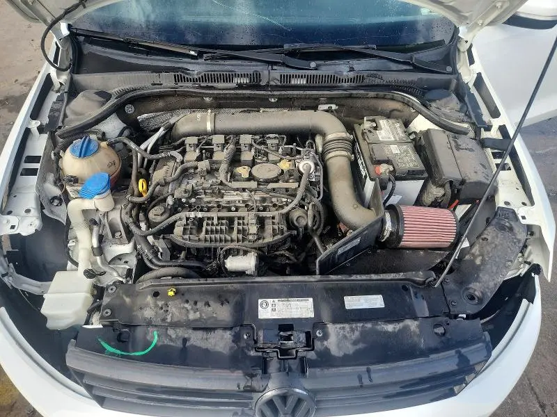 2014 VOLKSWAGEN JETTA SE  