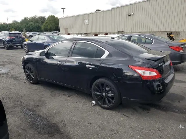 2010 NISSAN MAXIMA S  