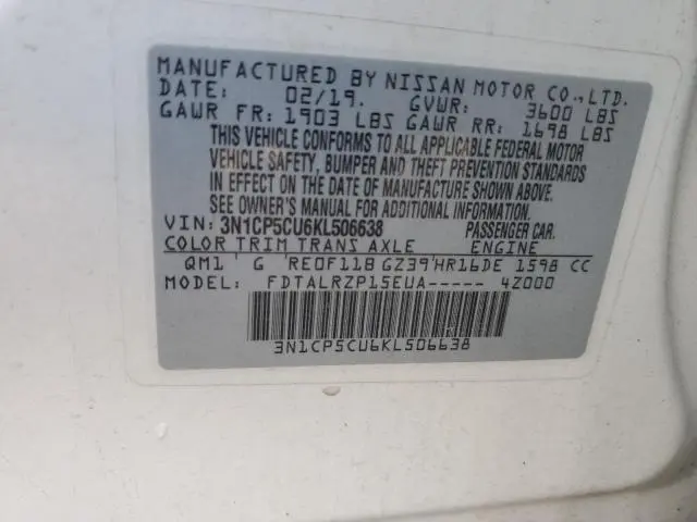2019 NISSAN KICKS S  