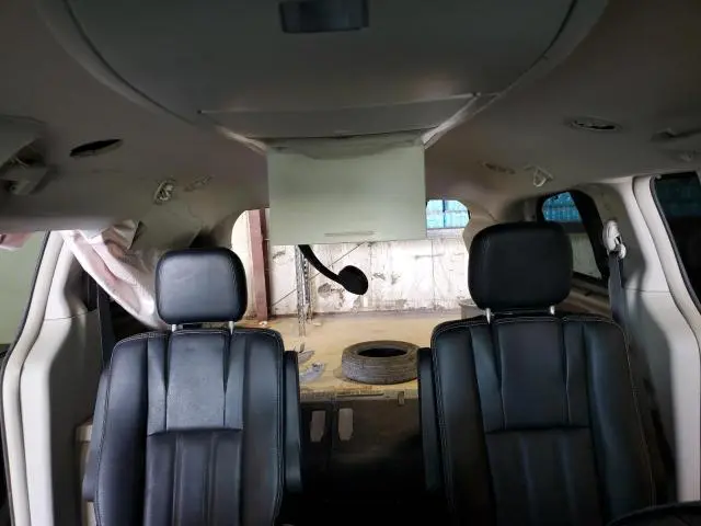 2015 CHRYSLER TOWN & COUNTRY TOURING  