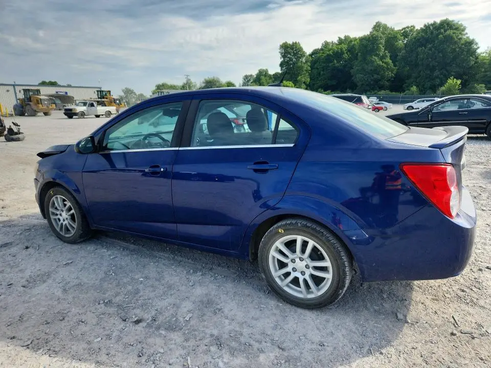 2013 CHEVROLET SONIC LT  
