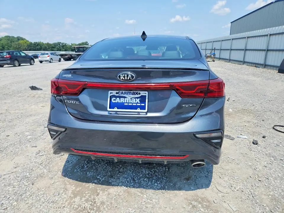 2021 KIA FORTE GT LINE  