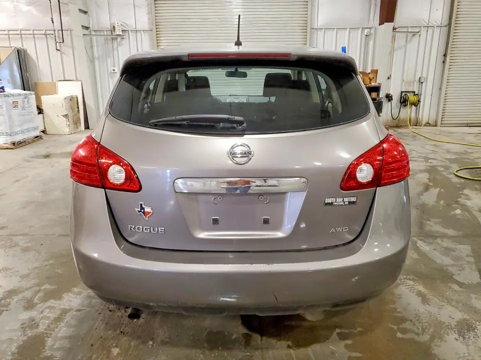 2011 NISSAN ROGUE S  