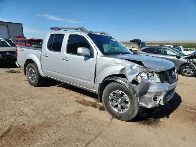 2017 NISSAN FRONTIER S  