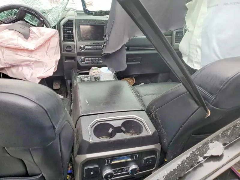 2019 FORD EXPEDITION XLT  