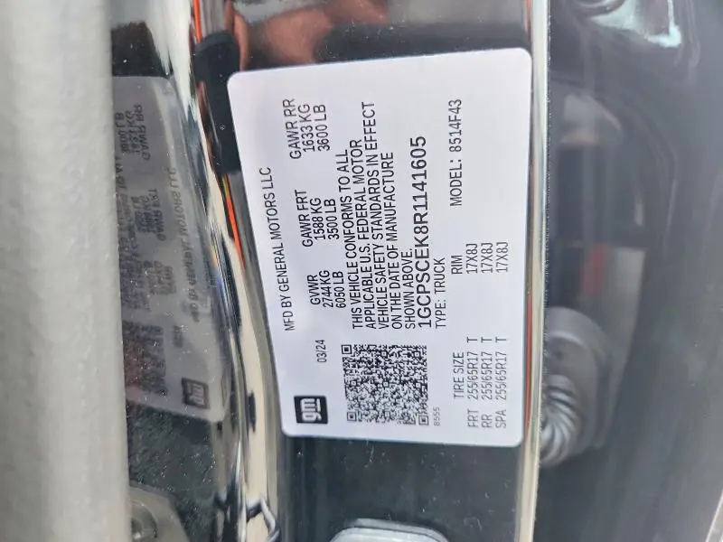2024 CHEVROLET COLORADO LT  