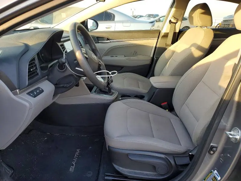 2019 HYUNDAI ELANTRA SEL  