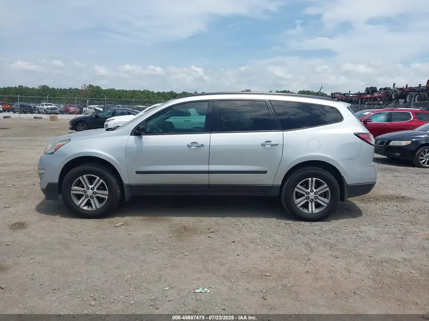 2017 CHEVROLET TRAVERSE LS