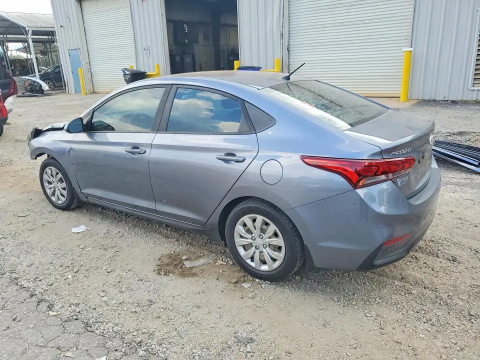 2018 HYUNDAI ACCENT SE  
