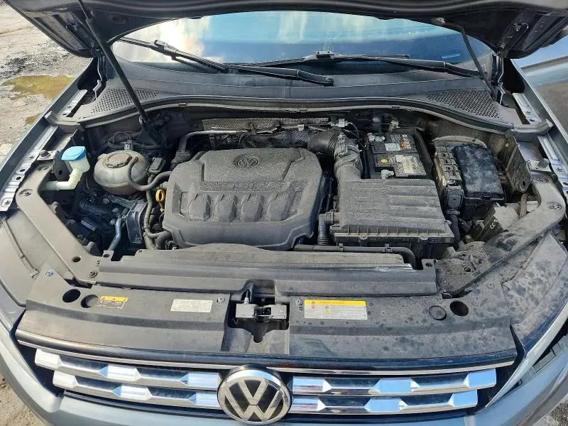 2021 VOLKSWAGEN TIGUAN SE  