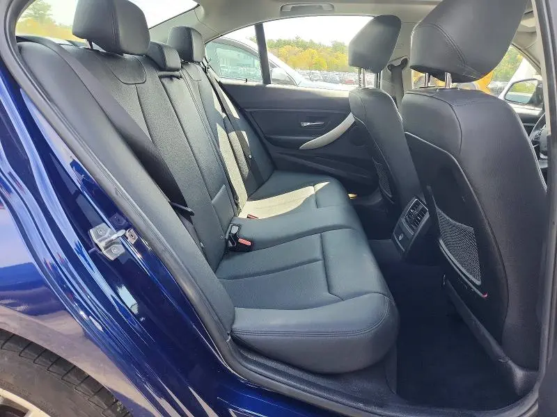 2018 BMW 320 XI  