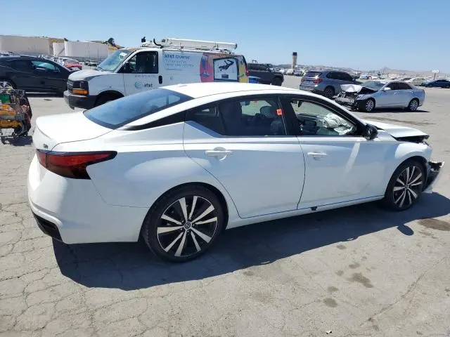 2019 NISSAN ALTIMA SR  