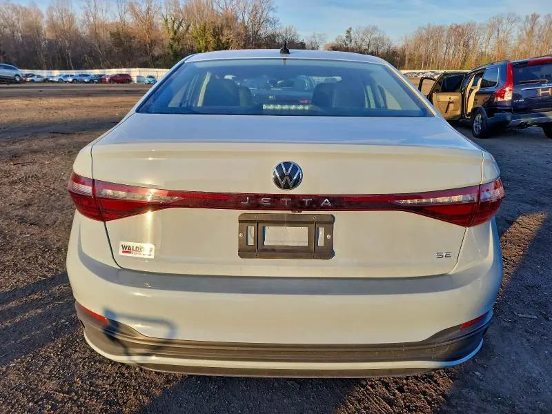 2025 VOLKSWAGEN JETTA SE  